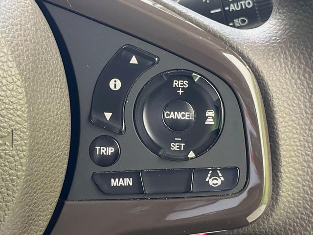 �y�A�_�v�e�B�u�N���[�Y�R���g���[���z�������H�ł̒��������s���y��!!�����ő��x��ۂN���[�Y�R���g���[�����A�Փˌy���V�X�e���ƘA�g���A�O���̎ԗ������m���ĎԊԂ�ۂ悤�ɑ��x���߂��Ă���܂�!!