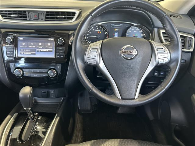 エクストレイル2.0 20X ハイブリッド ブラックエクストリーマーX エマージェンシーブレーキPKG 4WD