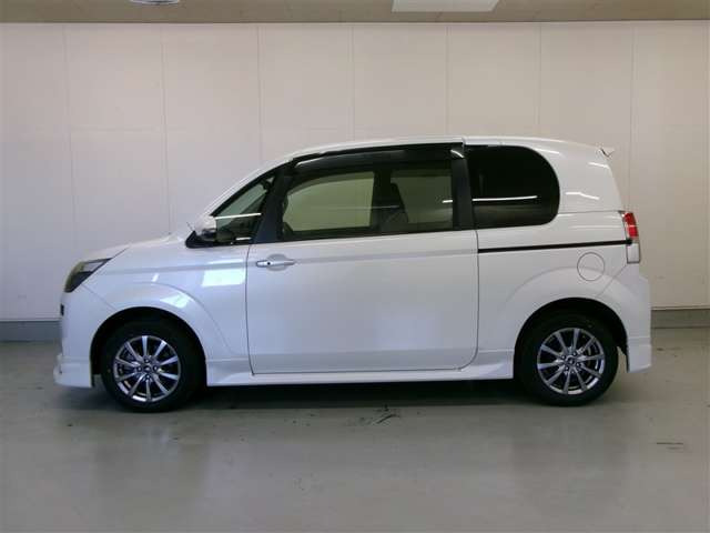 スペイド1.5 F 4WD