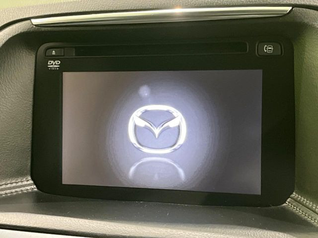 �y�}�c�_�R�l�N�g�i�r�z�ԓ��̕��͋C�Ƀ}�b�`������̌^�^�C�v�̃i�r�B�e����q�ݒ��Bluetooth�Đ����A�l�X�ȋ@�\���y���߂܂��B�����I�ȃ_�C�������삪�\�ŁA�g��������ǍD�ł��B