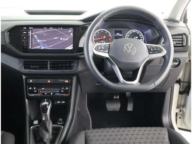 T-CrossTSI アクティブ