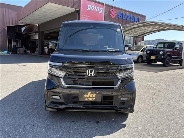 N-BOXカスタムL ターボ スタイルプラス ブラック