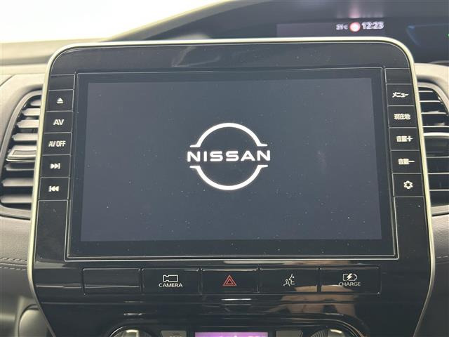 セレナ1.2 e-POWER ハイウェイスターV