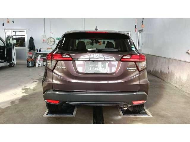 ヴェゼル1.5 ハイブリッド X ホンダセンシング 4WD