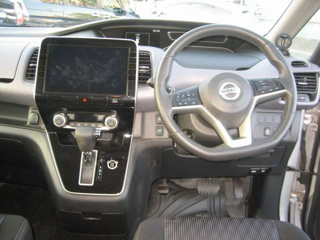 セレナ2.0 ハイウェイスターV