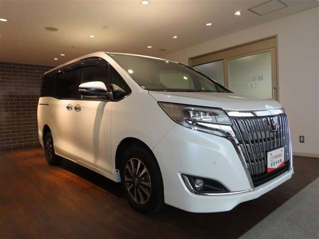 エスクァイア2.0 Gi プレミアムパッケージ 4WD