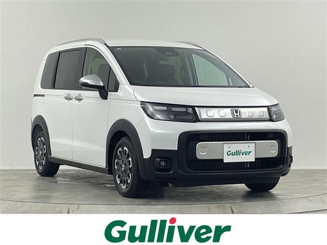 フリード1.5 e:HEV クロスター