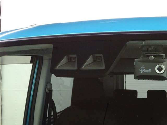 ルーミー1.0 X 4WD