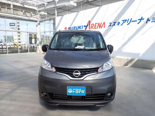 NV200バネットバン1.6 DX 4WD