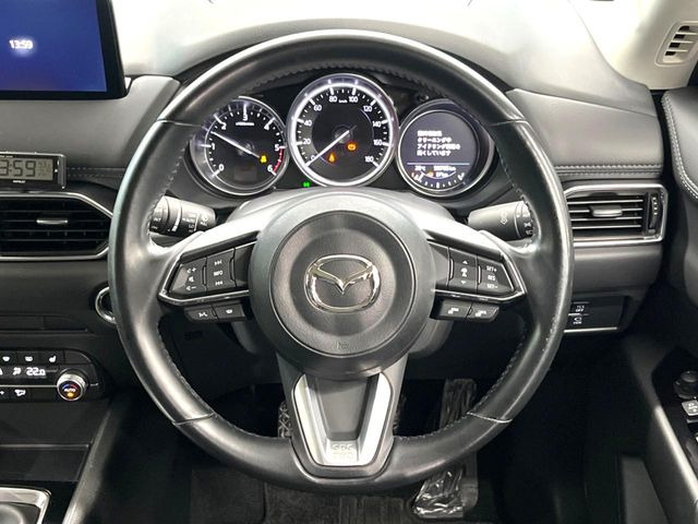 �y�����v�����X�e�A�����O�z�㎿�Ȋv���g�p���邱�ƂŁA��ɂ����������݂ƂĂ��^�]���₷���n���h���ł���