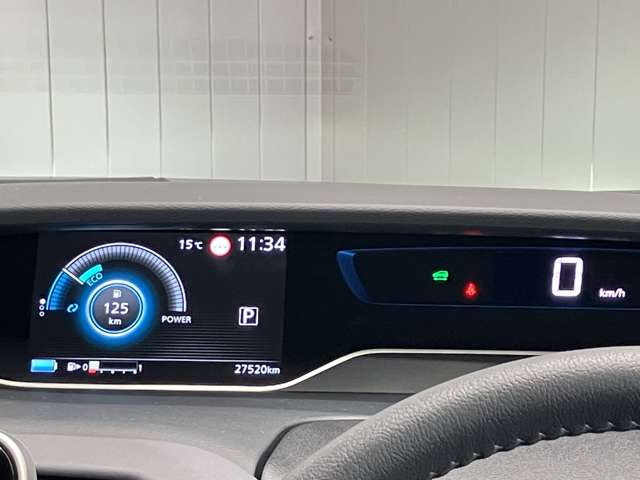 セレナ1.2 e-POWER ハイウェイスターV