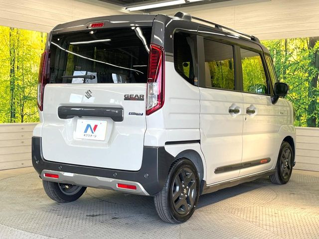 ��D�]�𒸂��Ă���܂��{�f�B�̒e�X�v���b�V���R�[�g���D�]��t���B�ʏ�̃K���X�R�[�g�ƈقȂ�A�ϋv�N��6�N�̖��@���K���X�R�[�e�B���O���A�{�f�B���L���C�ȏ�Ԃɕۂ��Ă���܂��B