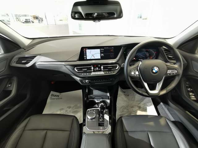 1シリーズ118i プレイ DCT