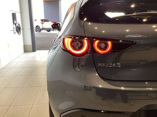 MAZDA3ファストバック2.0 20S レトロスポーツエディション