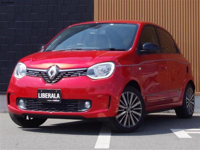 トゥインゴインテンス