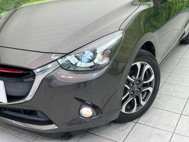 �yLED�w�b�h���C�g�z���V����ԑ��s�����ǍD�Ȏ��E���m�ۂ����S���ĉ^�]�ł��鍂�P�xLED�w�b�h���C�g�𑕔�!�_�����x�������A����d�͂��}�����Ă��܂��B