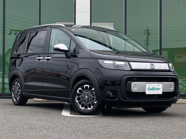 フリード1.5 e:HEV クロスター