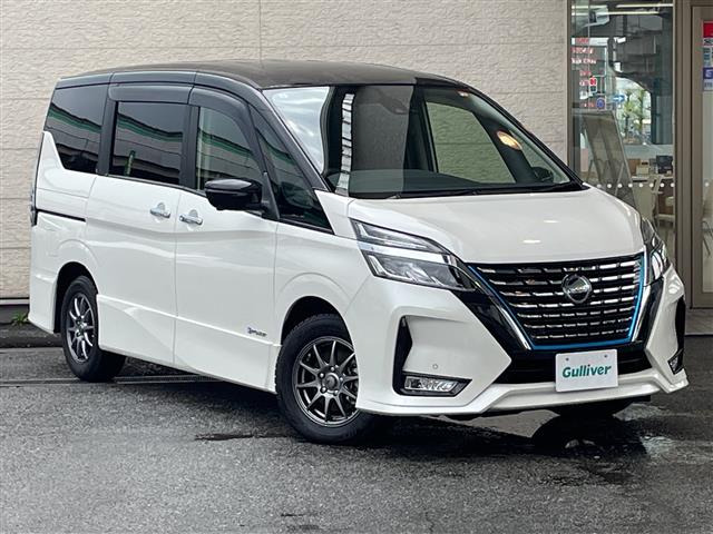 セレナ1.2 e-POWER ハイウェイスターV