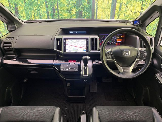 ステップワゴン2.0 スパーダ Z クールスピリット