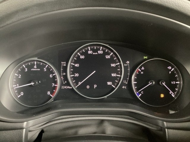 MAZDA3ファストバック2.0 20S Lパッケージ