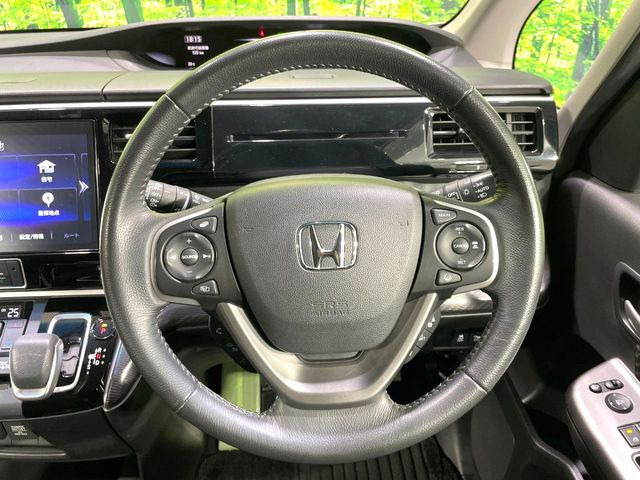 �y�����v�����X�e�A�����O�z�㎿�Ȋv���g�p���邱�ƂŁA��ɂ����������݂ƂĂ��^�]���₷���n���h���ł���