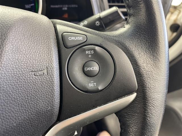 フィット1.5 ハイブリッド Lパッケージ 4WD