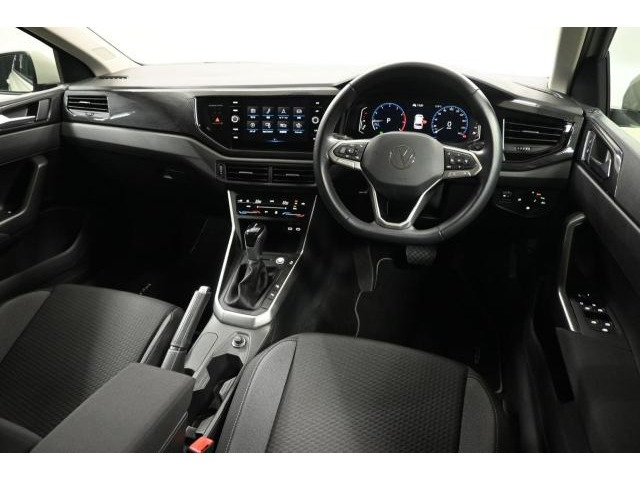 ポロTSI アクティブ