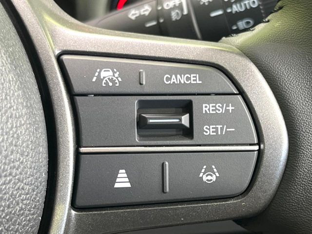 �y�A�_�v�e�B�u�N���[�Y�R���g���[���z�������H�ł̒��������s���y��!!�����ő��x��ۂN���[�Y�R���g���[�����A�Փˌy���V�X�e���ƘA�g���A�O���̎ԗ������m���ĎԊԂ�ۂ悤�ɑ��x���߂��Ă���܂�!!