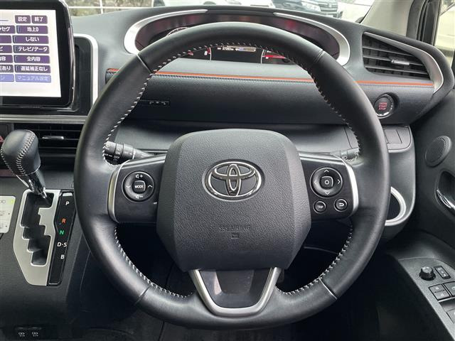 シエンタ1.5 G クエロ