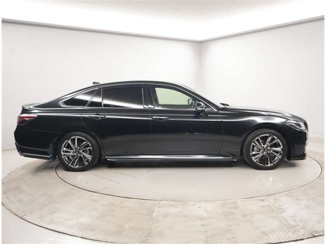 クラウンハイブリッド 2.5 RS アドバンス