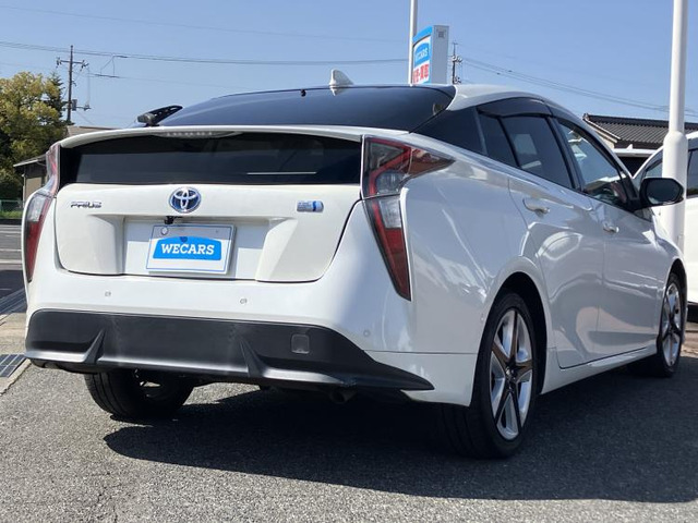 プリウス1.8 A プレミアム ツーリングセレクション