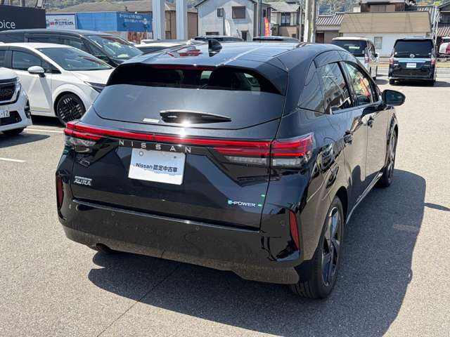 ノートオーラ1.2 G レザーエディション