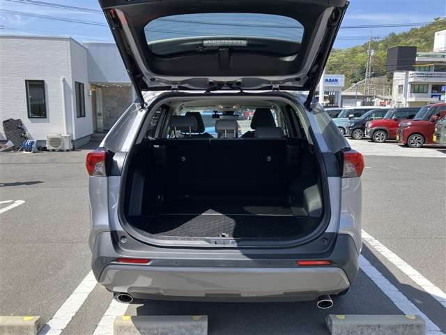 RAV42.5 ハイブリッド G E-Four 4WD