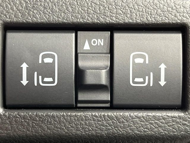 �y�����p���[�X���C�h�h�A�z�X�}�[�g�L�[��^�]�Ȃ̃X�C�b�`�Ō�ȗ����X���C�h�h�A�̊J���\���d��������͂����ăh�A���J����K�v�������A�����Ȃ��q�l�ł��ȒP�ɊJ���߂ł����K�ł���