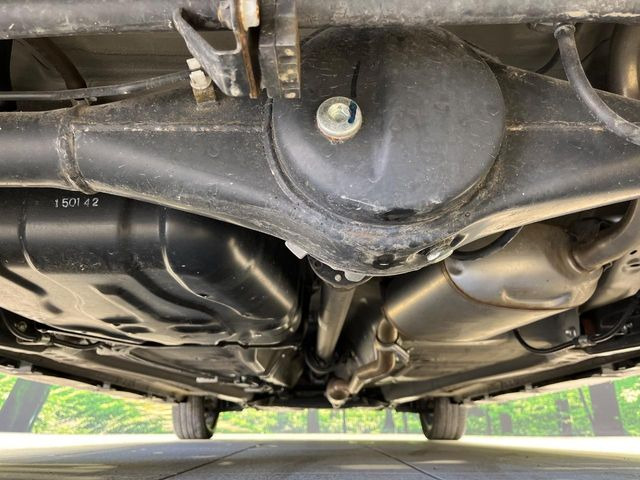 ����肪���ꂢ�Ȃ����ɁA�h�K���H�̎{�H���I�X�X���B�~��n��͂������A���ݕ��ɂ��Z���̕���A��Ń}�����E�E�B���^�[�X�|�[�c���������ɂ��D�]���������Ă���܂��B