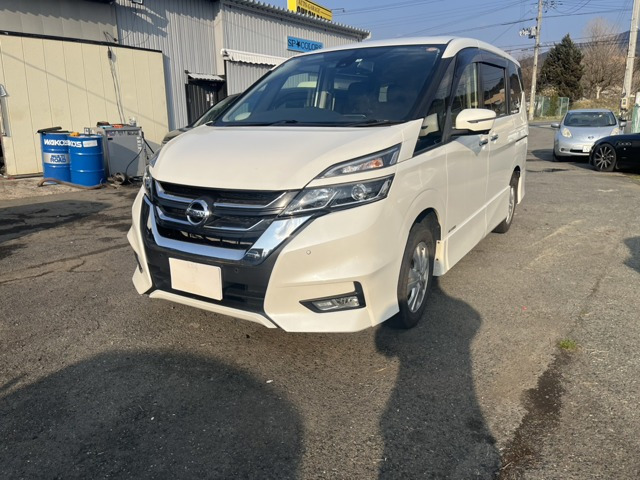 セレナ2.0 ハイウェイスター VセレクションII 4WD