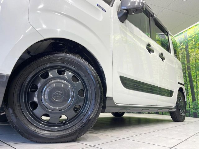 �y����14�C���`�A���~�z�C�[���z�O�ςɃ}�b�`���������A���~�z�C�[���𑕒����Ă���܂��B�e��ЊO�A���~�z�C�[����A�X�^�b�h���X�^�C�����戵�����Ă���܂��B���񂲑��k����������