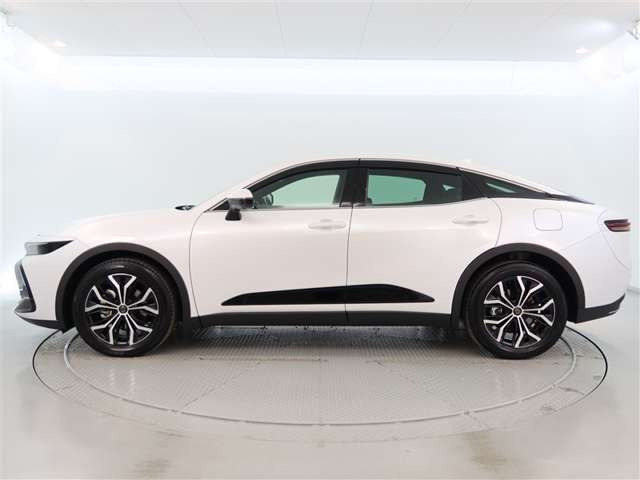 クラウンクロスオーバー2.5 G アドバンスト E-Four 4WD