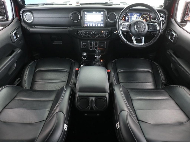 ラングラーアンリミテッド 80thアニバーサリー エディション 4WD