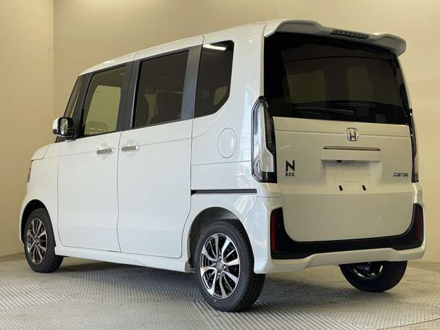 �l�C�̎Ԏ킪�����낢!�e���[�J�[ �ŐV�l�C�Ԃ����C���i�b�v!���ĐG���đI�ׂ�W����ł�!