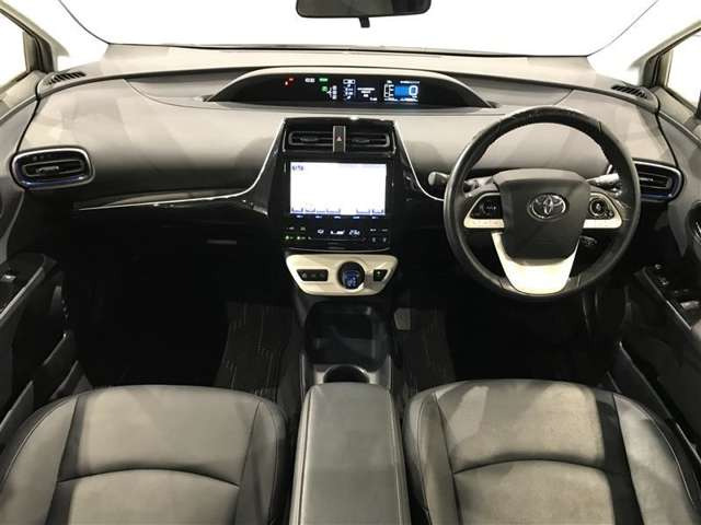 プリウス1.8 S ツーリングセレクション