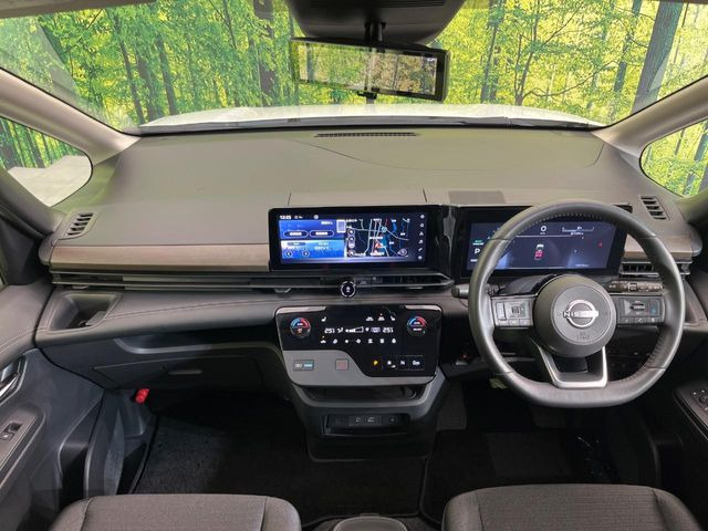 セレナ1.4 e-POWER ハイウェイスターV