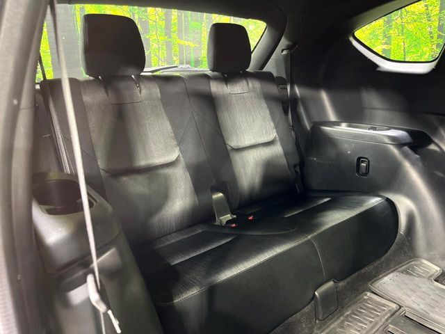 3��ڃV�[�g�͂�������ԗǍD����l�ł��������ƍ����Ē����܂��̂ŁA��l���ł̂��o���������N���N�ł��􂲉Ƒ��ŁA�C�̒m�ꂽ���ԂŁA�h���C�u�ɍs���̂��y���݂ł��ˁ�