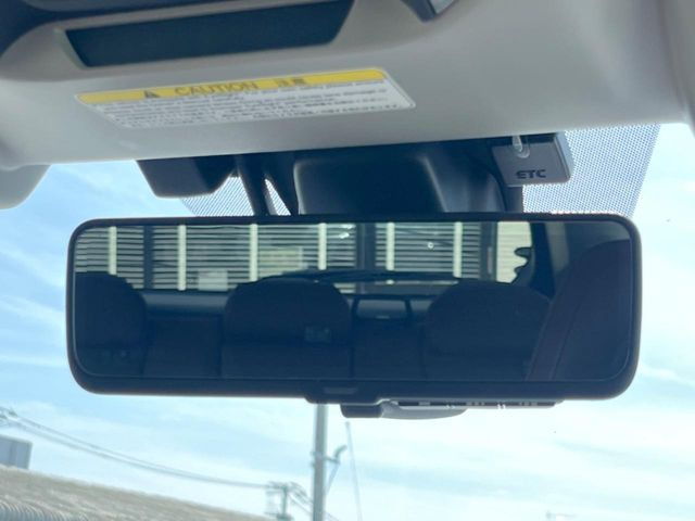 �y�X�}�[�g�����r���[�~���[�z��Ȃ̑傫�ȉו��⓯��҂Ō�����m�F���Â炢���ł����S!�J�������B�e�����ԗ�����̉f�������[���~���[���ɕ\���B�N���A�Ȏ��E�ŏ󋵂̊m�F���\�ł�!