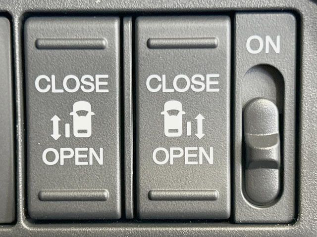 �y�����p���[�X���C�h�h�A�z�X�}�[�g�L�[��^�]�Ȃ̃X�C�b�`�Ō�ȗ����X���C�h�h�A�̊J���\���d��������͂����ăh�A���J����K�v�������A�����Ȃ��q�l�ł��ȒP�ɊJ���߂ł����K�ł���