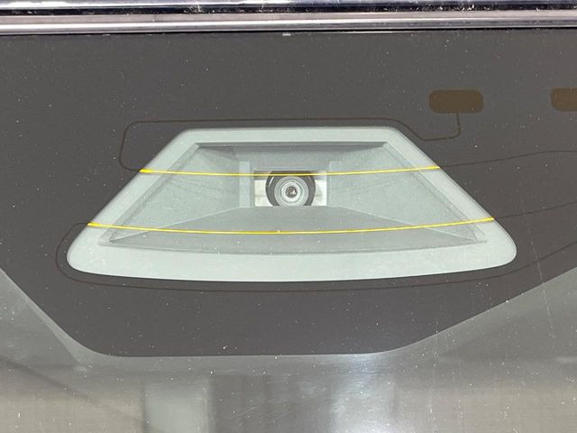 �y�X�Y�L �Z�[�t�e�B�T�|�[�g�z���s���ɑO���̎ԗ�����F�����A�Փ˂������Ȏ��͌x��ƃu���[�L�ŏՓˉ���Ɣ�Q�y�����A�V�X�g�B�����S�Ƀh���C�u�����y���݂��������܂��B