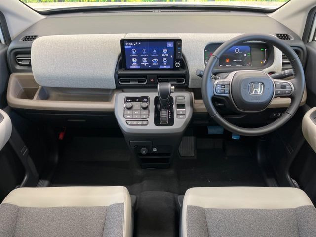 フリード1.5 e:HEV エアー EX