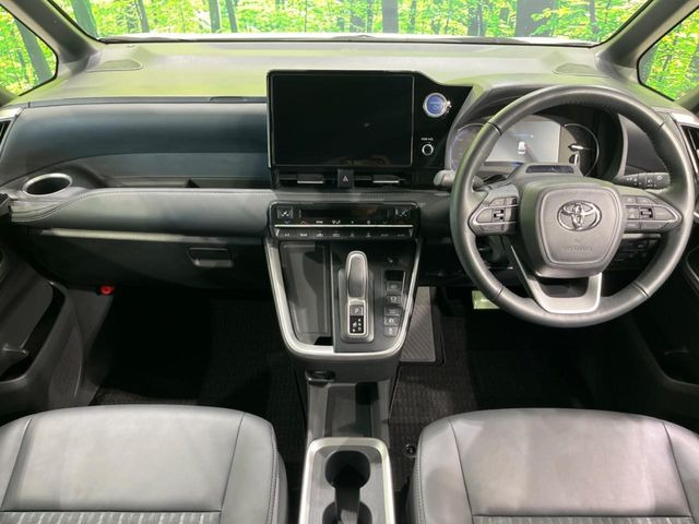 ノア1.8 ハイブリッド S-Z