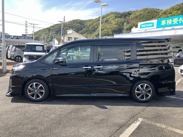 ヴォクシー2.0 ZS 煌II