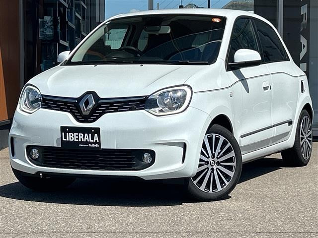 トゥインゴインテンス